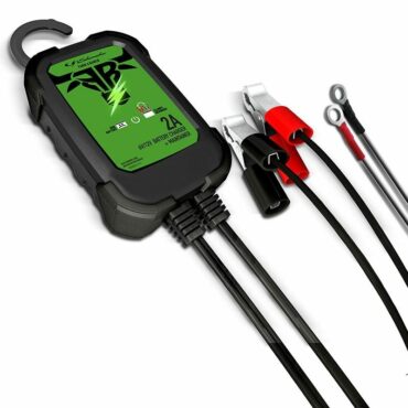 6 volt/12 volt battery charger and maintainer with cables